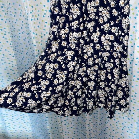 DONATED Sun Dress - Picture 8 of 8